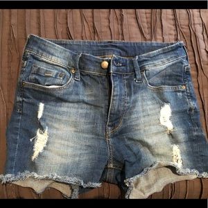 H&M distressed shorts